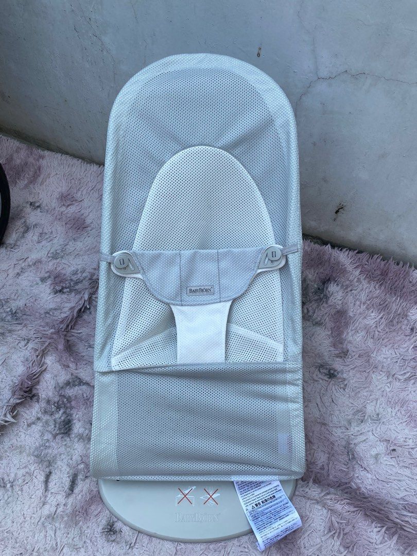 Baby Bjorn Bouncer Latest version bliss (Category: Other Babies Going Out Needs) located in Manila. Submitted by avalanchesonlineshopmainacount (Listing ID 1366797618, Image 2). Description: .
