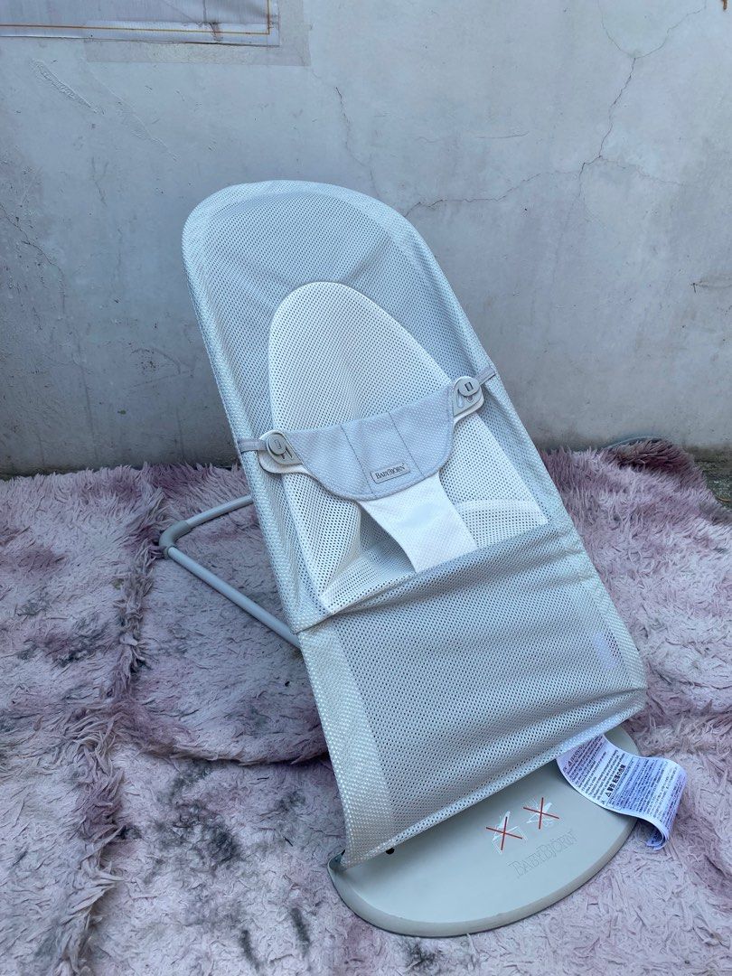 Baby Bjorn Bouncer Latest version bliss (Category: Other Babies Going Out Needs) located in Manila. Submitted by avalanchesonlineshopmainacount (Listing ID 1366797618, Image 1). Description: .