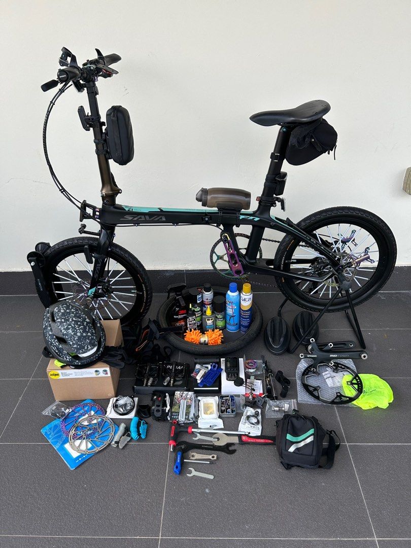 Bicycle Sava Z1 - upgraded (Category: Bicycles) located in Singapore. Submitted by capt.cj (Listing ID 1366824249, Image 1). Description: Selling Bicycle Sava Z1 - Upgraded - SELLING AS SET (all in the photo and as described) Note: everything is included as shown in the photos. - 9 speed - foldable and Matt carbon fiber life pro steering bar - 20 inches continental tyres (upgrade and will provide the old one - almost new) - old tyres will be give
