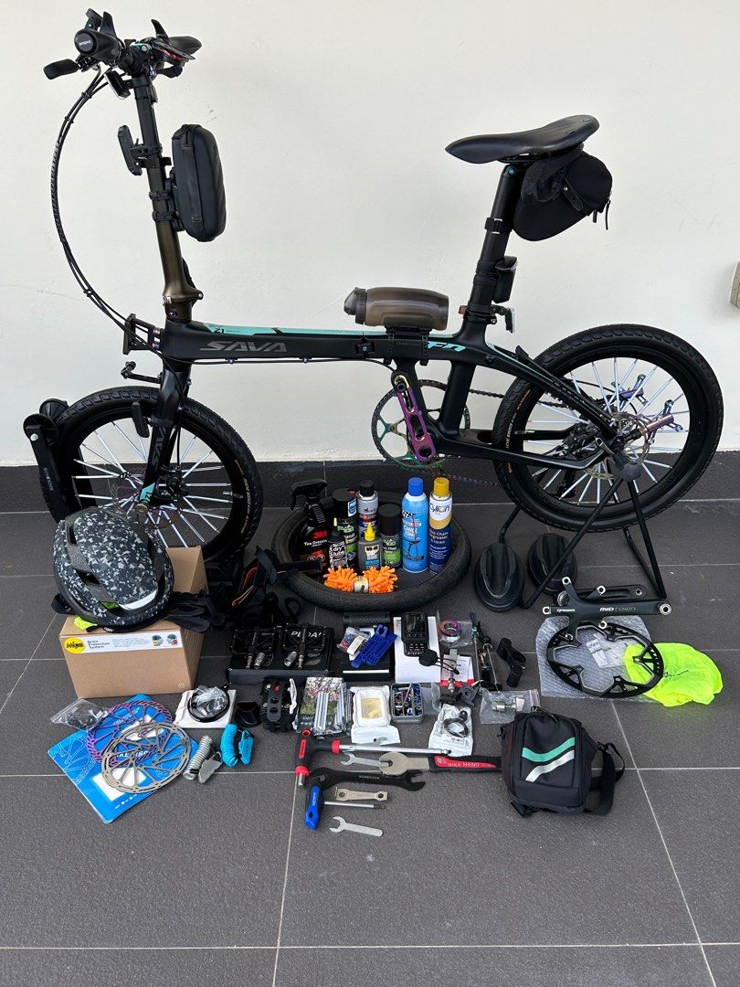 Bicycle Sava Z1 - upgraded (Category: Bicycles) located in Singapore. Submitted by capt.cj (Listing ID 1366824249, Image 3). Description: Selling Bicycle Sava Z1 - Upgraded - SELLING AS SET (all in the photo and as described) Note: everything is included as shown in the photos. - 9 speed - foldable and Matt carbon fiber life pro steering bar - 20 inches continental tyres (upgrade and will provide the old one - almost new) - old tyres will be give