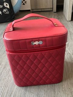由 sophia72628 (刊登 ID 1366746710，圖片 1) 提交，位於 的 (類別：)，說明：。