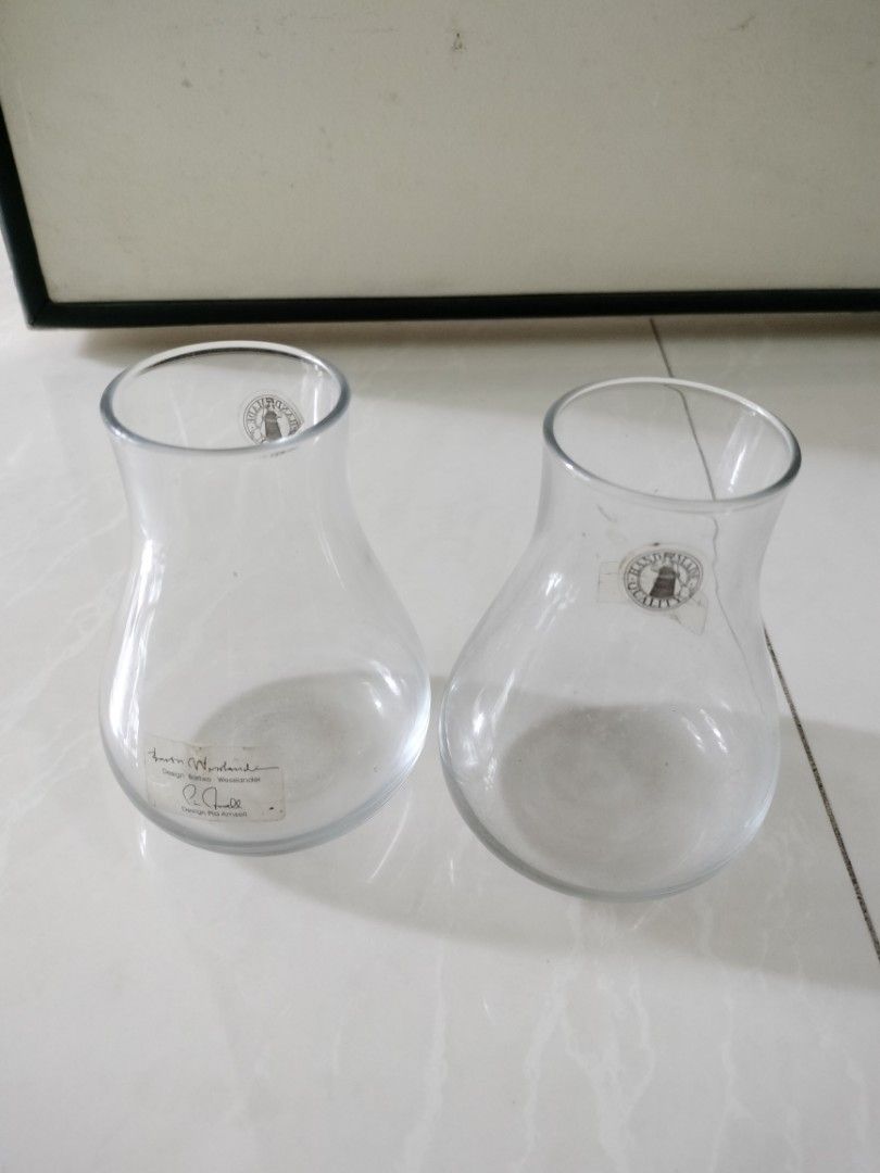 Decanters for wine, water, beverages.