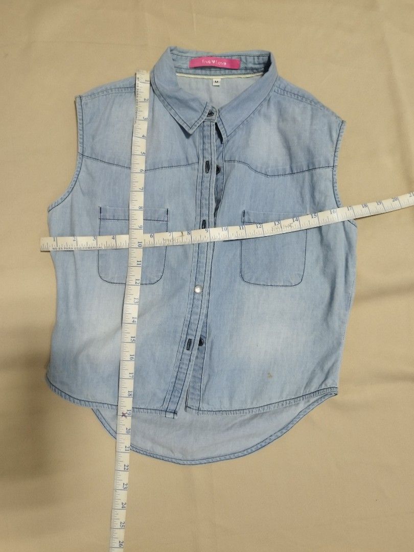 Denim Sleeveless Vest Top (Category: Coats, Jackets and Outerwear) located in Calamba. Submitted by l.a_declutters (Listing ID 1366850927, Image 2). Description: Feel free to make an offer Description: Denim Sleeveless Vest Top Size: Medium (flat lay size as seen in pics) Condition: Some yellow stains and fading due to storage. Reservation up to 2 days. Item/s price + SF c/o buyer Check out my other listings and get a discount if you purchase 3+ 