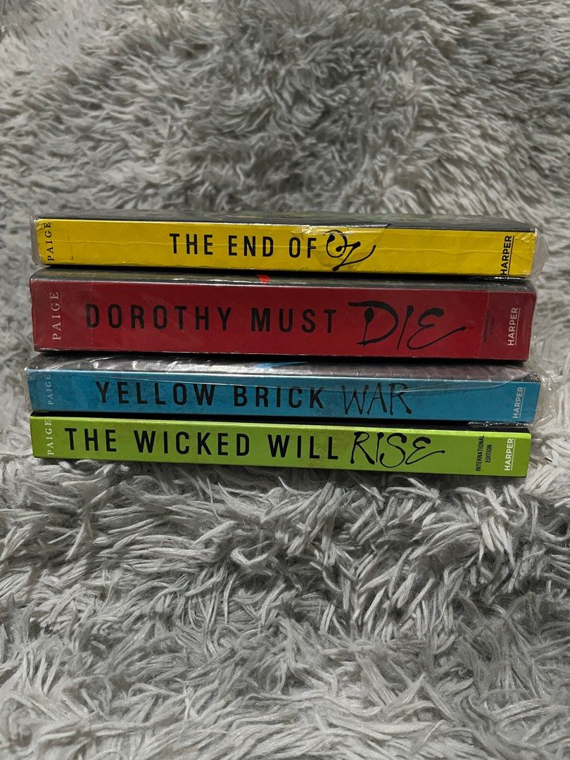 Dorothy Must Die series (Category: Storybooks) located in Baguio. Submitted by nmae98 (Listing ID 1366884930, Image 1). Description: Paperback Sold as set only.