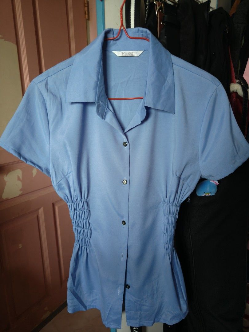 Vintage Thrifted Y2k Cinched Fitted Blue Button Up Blouse Office Siren (Category: Blouses) located in Singapore. Submitted by peanutbuttered (Listing ID 1366810615, Image 1). Description: super cute!! but doesn't fit my bust size... would fit s-m in my opinion! only tried on once although tag is cut off pls help clear >< +$3 for tracked mail!.