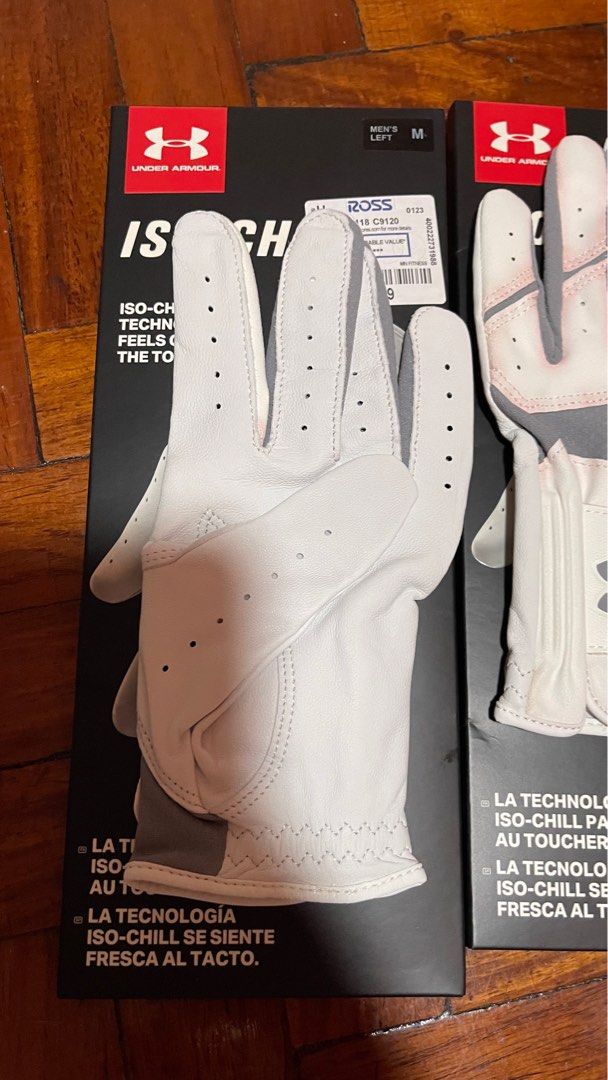 Golf Glove - ISO CHILL (Category: Golf) located in San Juan City. Submitted by kriszy_coo (Listing ID 1366762173, Image 1). Description: Bought in the US. Men’s Left Size Medium Golf Glove. Details lahat nasa box na. .