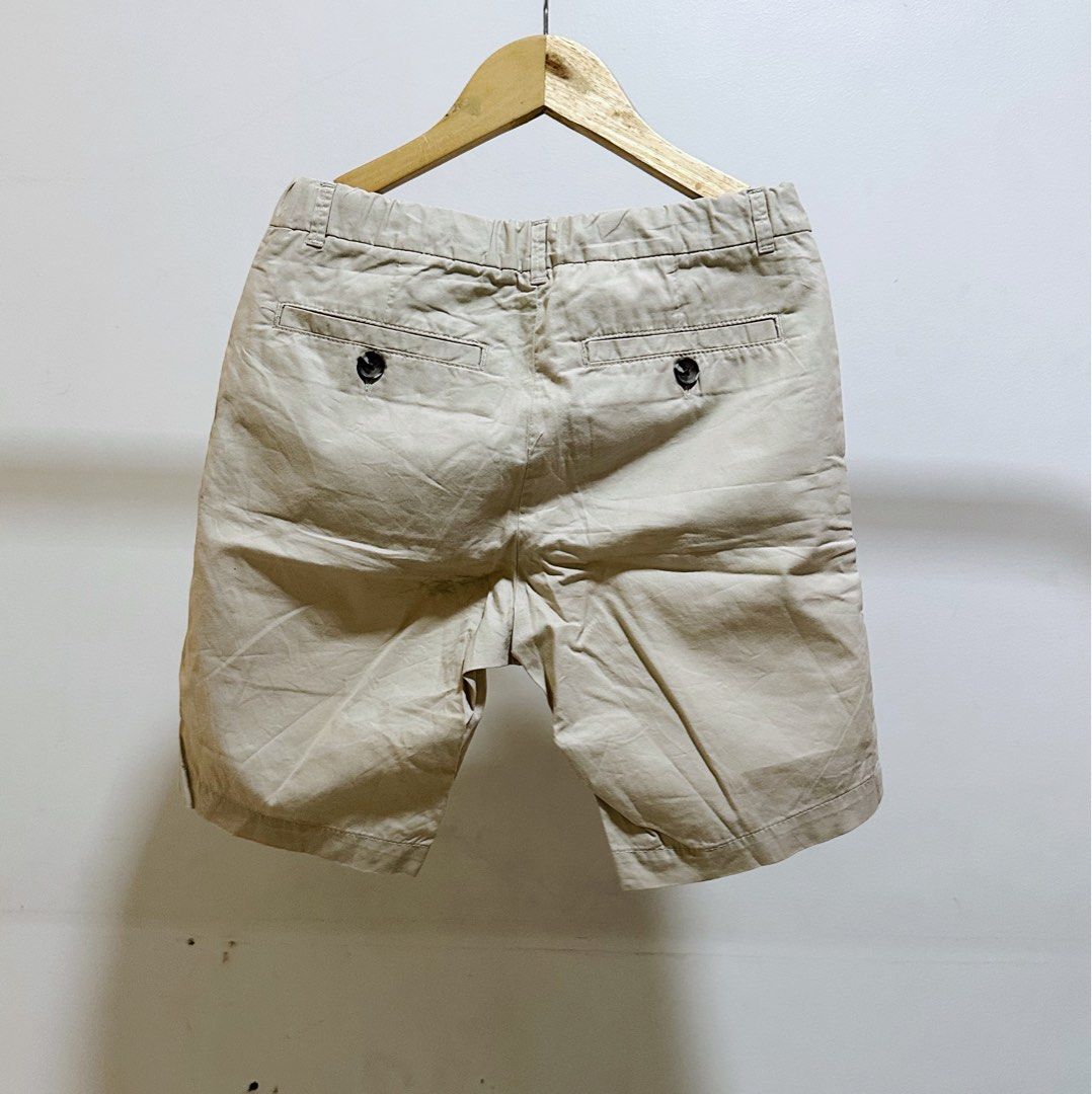 H&M chino shorts size 8-9yo (Category: Babies & Kids Fashion) located in Quezon City. Submitted by mjcong (Listing ID 1366835732, Image 2). Description: Authentic guaranteed💯 No flaws Like brand new. Used 2x only.