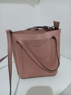 (Kategori: ) berada di . Dikirim oleh usedup (ID iklan 1366751347, Gambar 1). Deskripsi: .