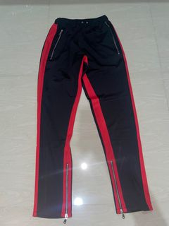(Kategori: ) berada di . Dikirim oleh _secondstuff_ (ID iklan 1366734232, Gambar 1). Deskripsi: .