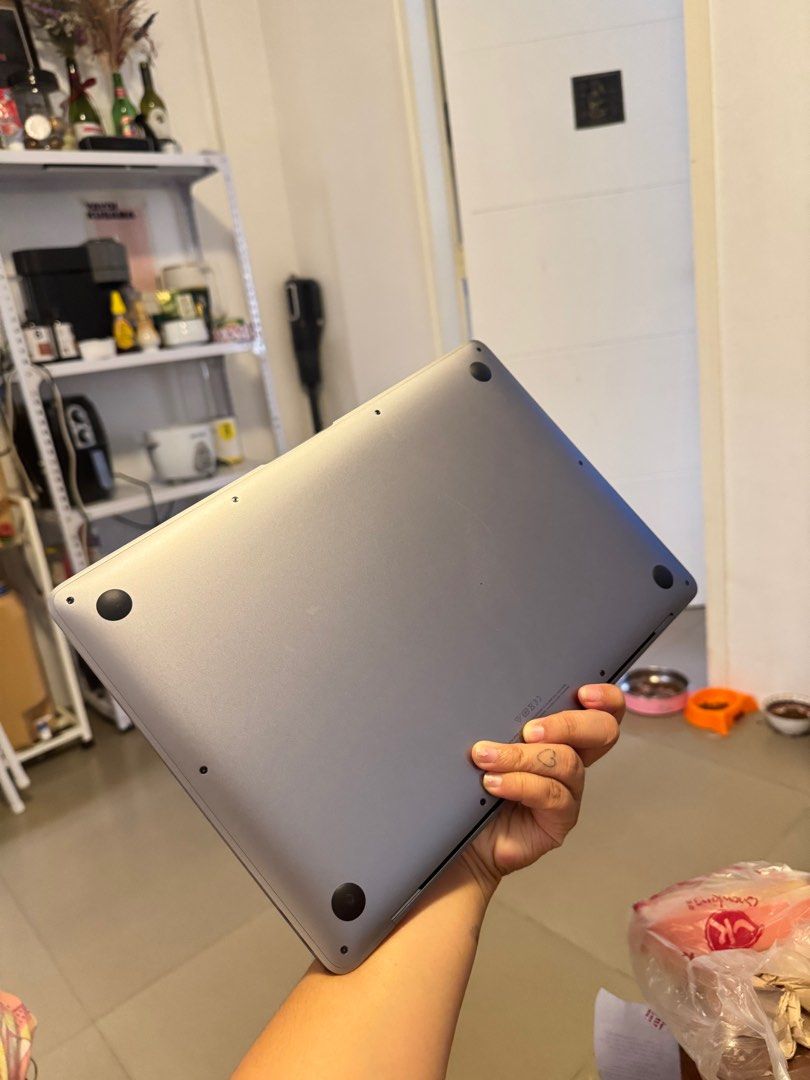 RUSH Macbook Air M1 (Almost brand new) (Category: Laptops & Notebooks) located in Manila. Submitted by kxrlamae (Listing ID 1366821783, Image 2). Description: Bought April 1, 2025 Bought this for my freelance projects but may emergency po and I need the funds. Bought it for 41k. Hindi po kayo lugi dito :( Complete with original box and charger Meetups this weekend, cubao area 🙏 LAST PRICE POSTED. (pass po sa low baller - test all you want this i
