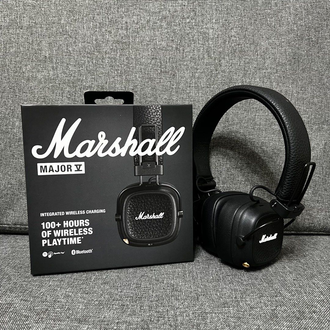 Marshall Major V (Category: Headphones & Headsets) located in Quezon City. Submitted by baripot (Listing ID 1366871369, Image 1). Description: • Original • Bought in Robinsons Magnolia • With Original Box and Accesories.