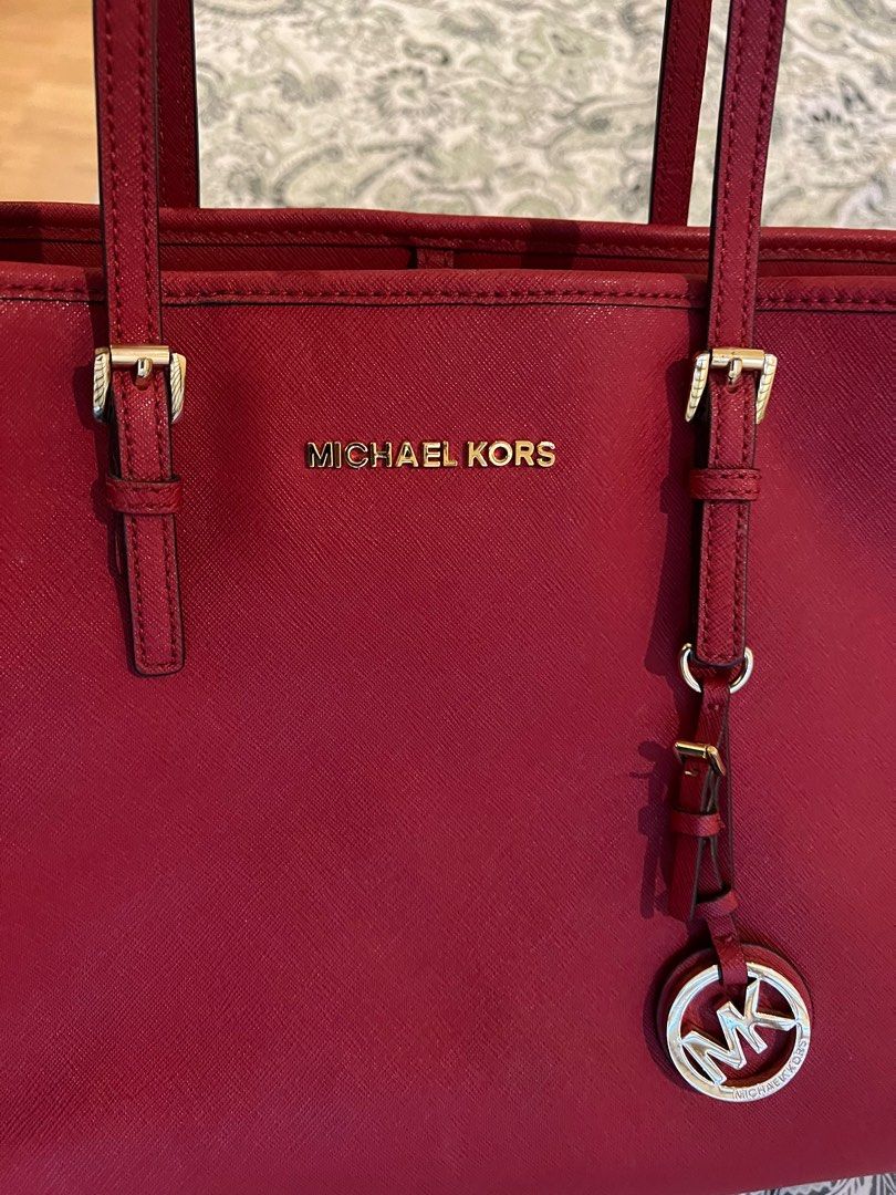 Michael Kors Red Hand Bag / Top Handle Bag (Category: Luxury Bags & Wallets) located in Paranaque City. Submitted by lois.ng (Listing ID 1366741700, Image 3). Description: Authentic No issues Pm for more details!.