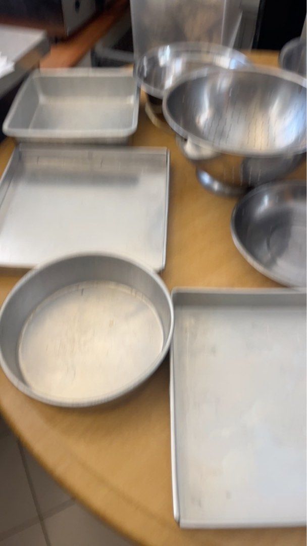 Mixture of stainless steel pans