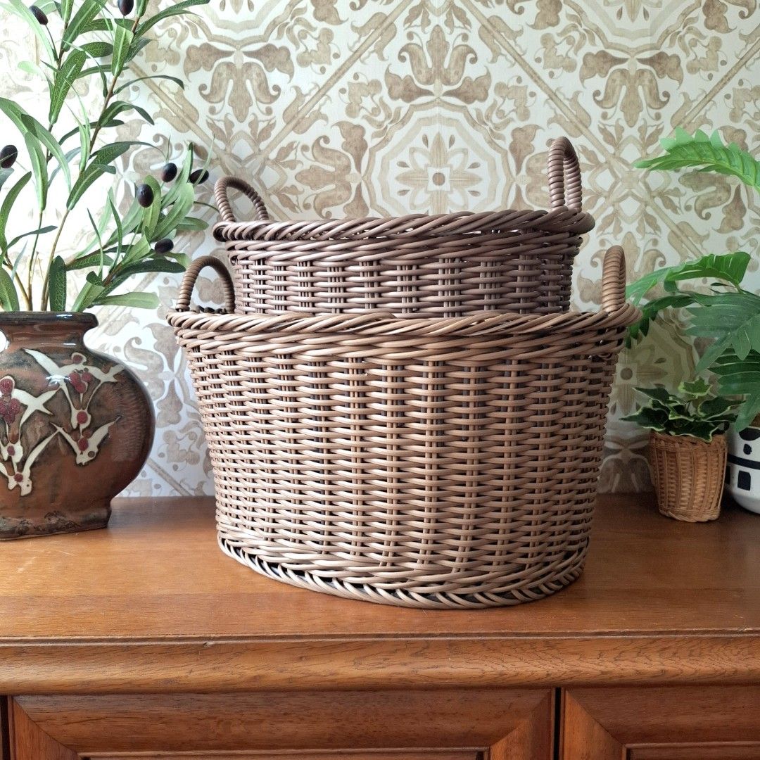 Plastic woven baskets 2pcs organizer gift basket (Category: Storage Boxes & Baskets) located in Dasmarinas. Submitted by millennialmeetsvintage (Listing ID 1366777327, Image 3). Description: brand new price is 1400 each selling both for 2k like new condition easy to clean, washable last price posted no haggling pls 🌍ships from DASMA, CAVITE 🚚 shipping via Lalamove only ❌no reservations, first-to-pay basis ❌no physical store, no walk-ins ❌no COD