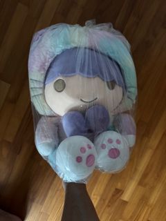(Category: ) located in . Submitted by kirocat (Listing ID 1366748078, Image 1). Description: .