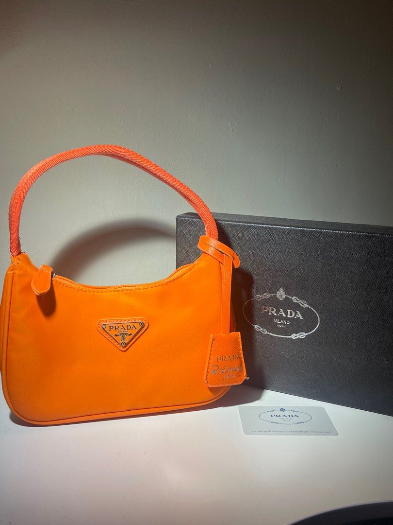 Pradä Clementine mini handbag (Category: Luxury Bags & Wallets) located in Taguig. Submitted by declutterwithtally (Listing ID 1366902771, Image 1). Description: RFS: DECLUTTERING👜 ALL ACTUAL PICTURES POSTED‼️ 📍Available for same day delivery (every morning / lunch WED-SAT ) MEET UP (FREE EVERY SUNDAY- MONDAY-TUESDAY ) 🚚JNT/LBC anywhere in PH 💵GCASH/ MAYA / BPI no refunds, return, exchange once handed over to courier of choice! 💌 dm for any 