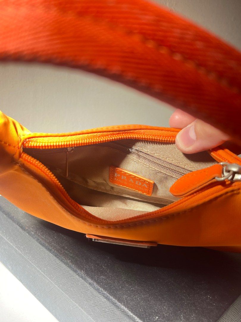 Pradä Clementine mini handbag (Category: Luxury Bags & Wallets) located in Taguig. Submitted by declutterwithtally (Listing ID 1366902771, Image 3). Description: RFS: DECLUTTERING👜 ALL ACTUAL PICTURES POSTED‼️ 📍Available for same day delivery (every morning / lunch WED-SAT ) MEET UP (FREE EVERY SUNDAY- MONDAY-TUESDAY ) 🚚JNT/LBC anywhere in PH 💵GCASH/ MAYA / BPI no refunds, return, exchange once handed over to courier of choice! 💌 dm for any 