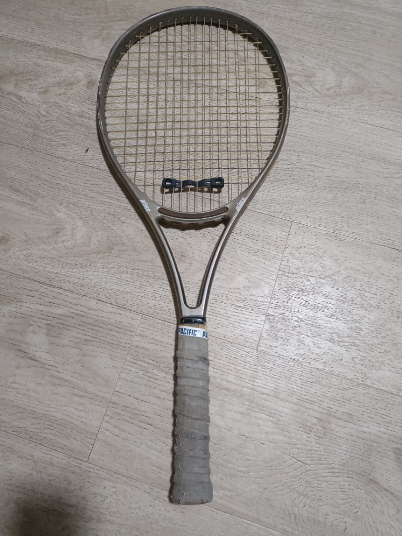 Prince Tennis Racquet CTS Lightning 110, Sports Equipment, Sports ...