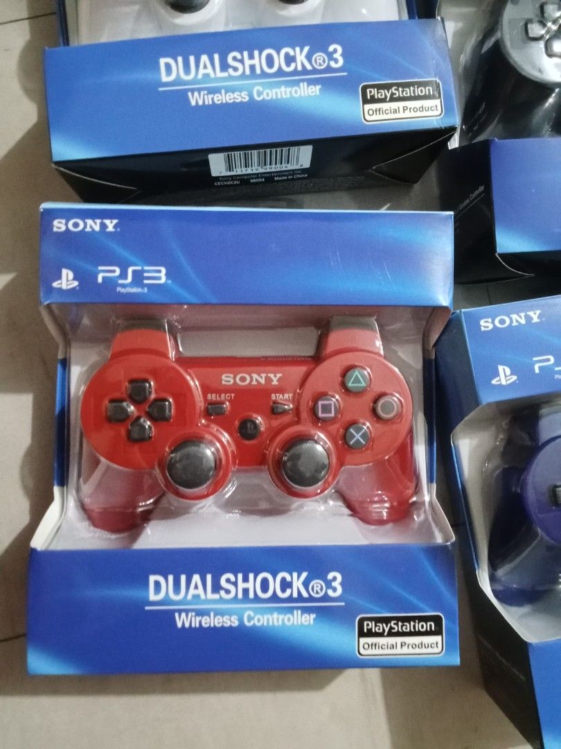 PS3 WIRELESS CONTROLLER (Category: Controllers) located in Quezon City. Submitted by hajjasittienor (Listing ID 1366893223, Image 2). Description: BRAND NEW. PS3 USB CABLE CHARGER.150 ....PWEDE PICK UP .....PWEDE GCASH AVIDA TOWER NEW MANILA COL BONNY SERRANO AVENUE QUEZON CITY.