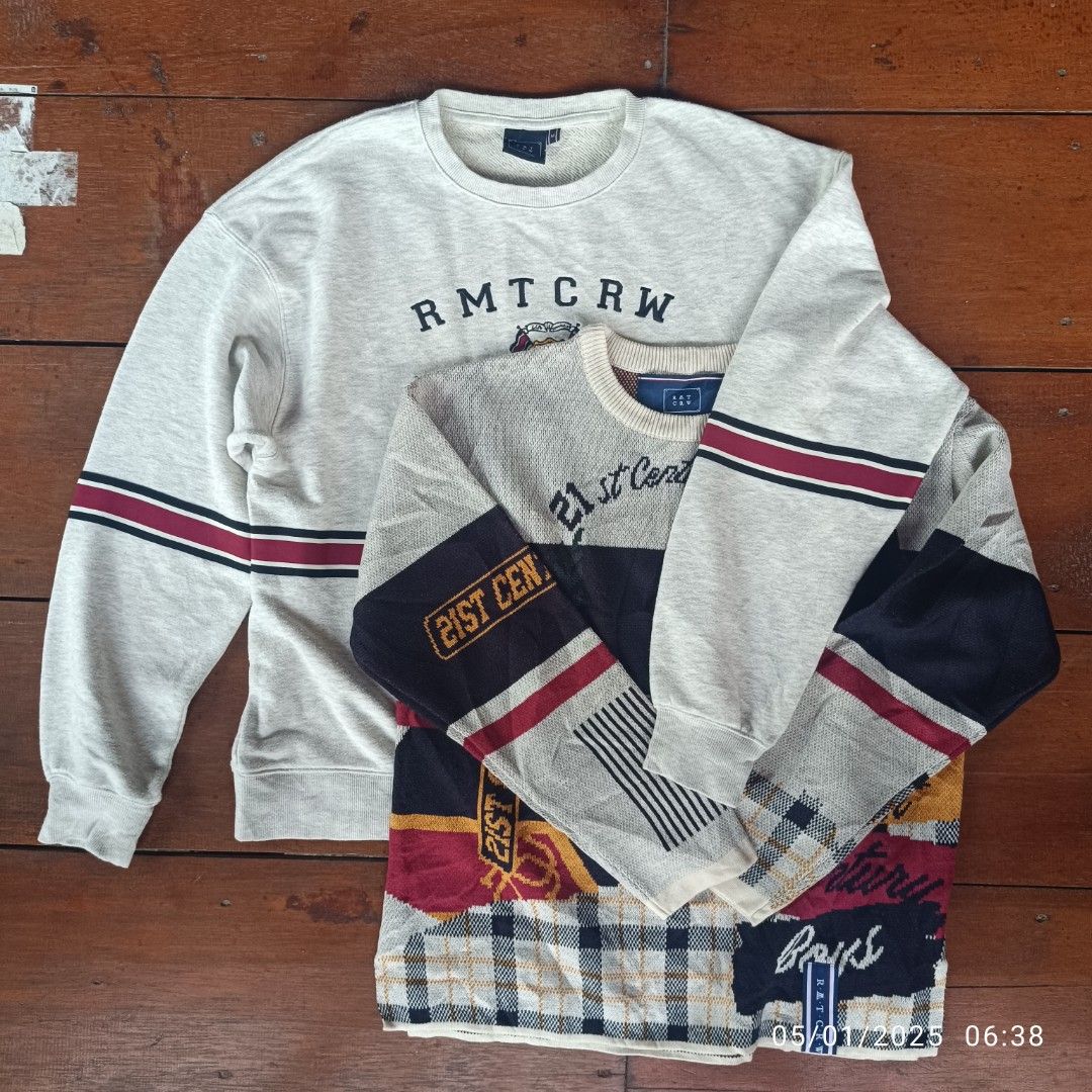 Romantic Crown RMT CRW Crewneck, Fesyen Pria, Pakaian , Baju