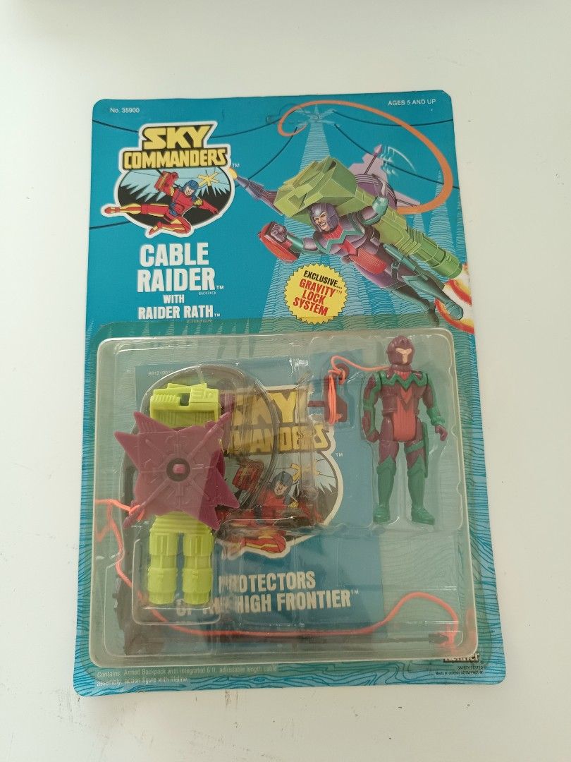 Sky Commanders (Category: Toy Figures) located in Singapore. Submitted by vcccf (Listing ID 1366764392, Image 1). Description: Nv took out before. Cover is old. Self collect only at S569880. Northstar.