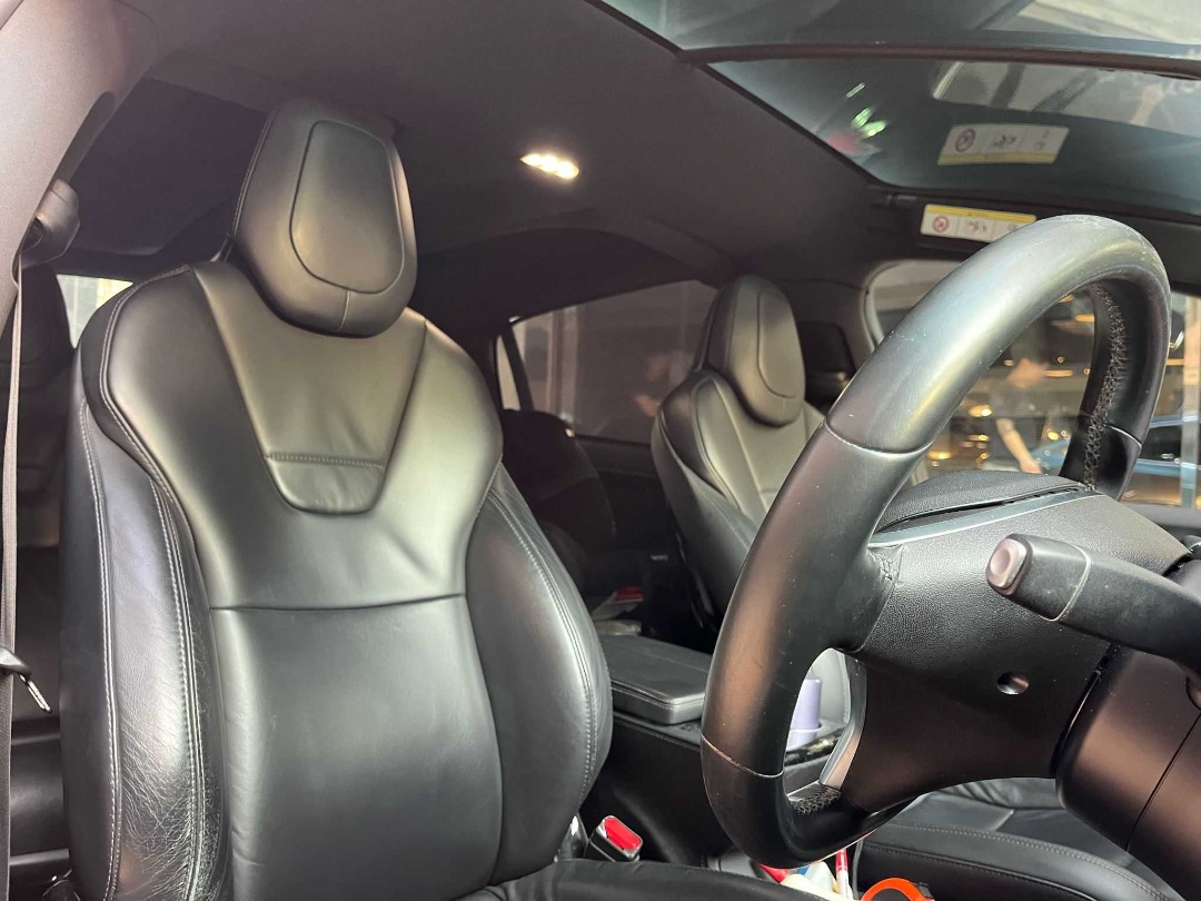 Tesla  MODEL X 90D Auto62866876506114112