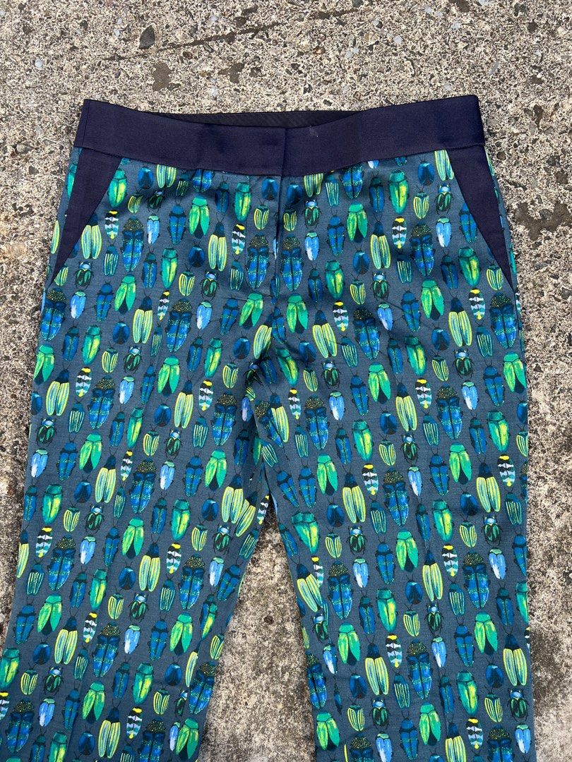 TORY BURCH PANTS (Category: Luxury Apparel) located in Baguio. Submitted by hiswardr0be (Listing ID 1366738298, Image 3). Description: WAIST:28-30 LENGTH:48 SIZE 2 ON TAG EXCELLENT CONDITION .