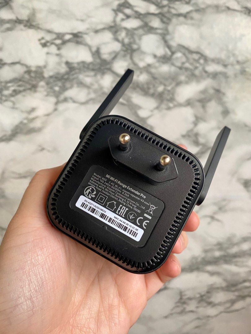 Wifi Extender Xiaomi (Category: Electrical, Adaptors & Sockets) located in Marikina City. Submitted by jayzevelasco (Listing ID 1366812408, Image 2). Description: Xiaomi Wifi Extender ₱450 only Without box Used once to test Marikina location.