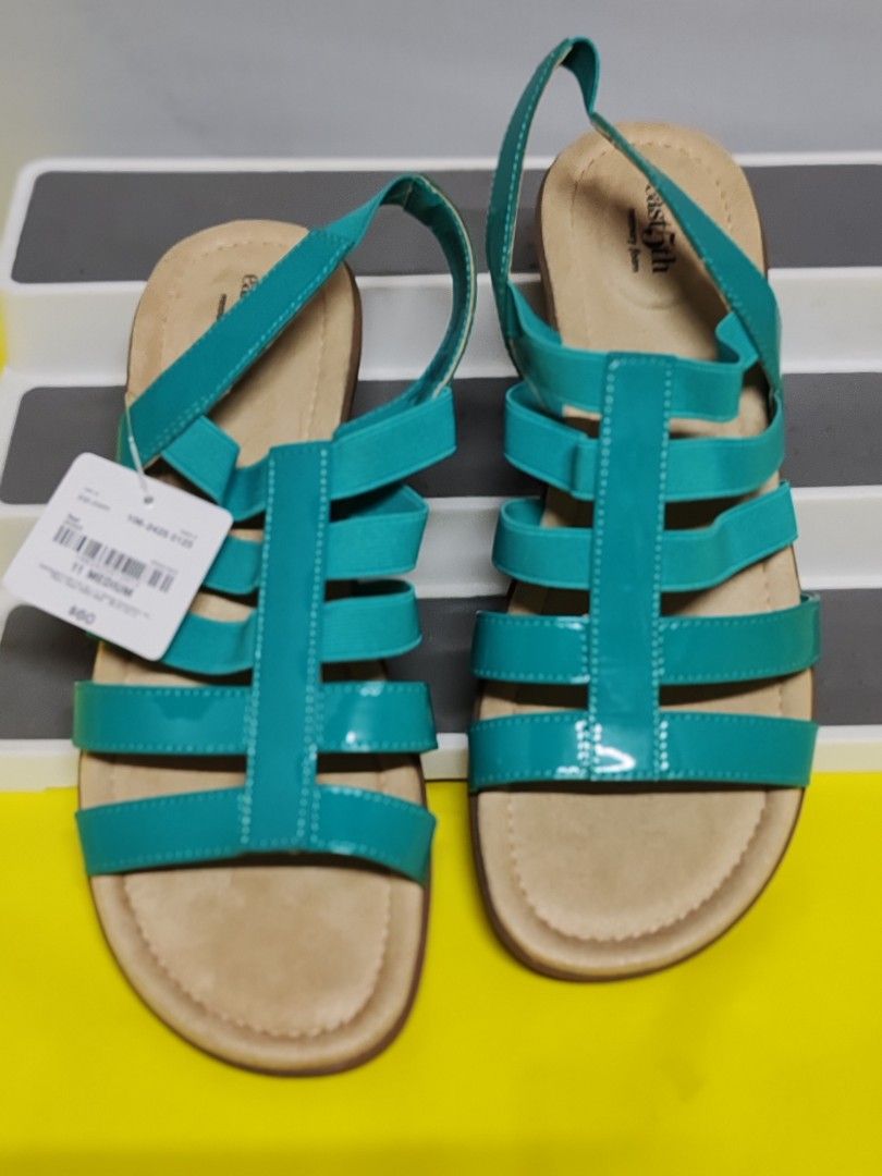 Women's sandals size 11 (Category: Flats & Sandals) located in Manila. Submitted by fermel (Listing ID 1366909658, Image 1). Description: No box East 5th brand us size 11 can fit size 10 Sf by buyer location Manila.