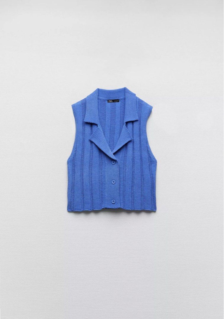 Zara Chenille Ribbed top and Skirt (Category: Sets or Coordinates) located in Mandaluyong City. Submitted by chasingbliss (Listing ID 1366906187, Image 2). Description: Used for 2-3 times only.