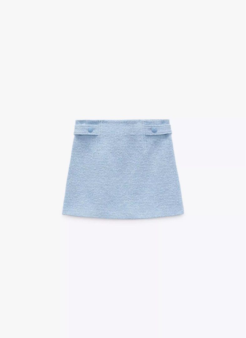 Zara textured skirt (Category: Skirts) located in Mandaluyong City. Submitted by chasingbliss (Listing ID 1366906210, Image 2). Description: Used once. Super Sale!!!.