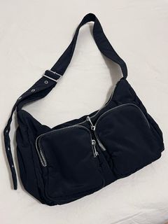 （分類：）位於 。 由 thriftingmaisy 提交（商品編號 1370125566，圖片 1）。簡介： 。
