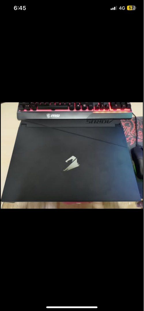 由 penny188 (刊登 ID 1370170201，圖片 2) 提交，位於 新北市 (New Taipei) 的 技嘉 aorus 15 9sf 4070電競筆電 滿血版 (類別：桌上電腦或筆記型電腦)，說明：Windows 11 Home NVIDIA® GeForce RTX™ 4070 DDR6 系列獨立顯示晶片 最高第12代Intel® Core™ i5 H系列處理器 最高15.6” 16:9 QHD(2560 x 1440) 165Hz 面板 32 GB DDR5 記憶體 (原16 G) WINDFORCE Infinity 瞬間冷卻技術 AI Boost 智慧調配 MUX Switch 獨顯直連技術 140W 滿血 三區RGB背光鍵盤, 支援單點巨集功能 約使用一年，狀況良好，🉑議價。