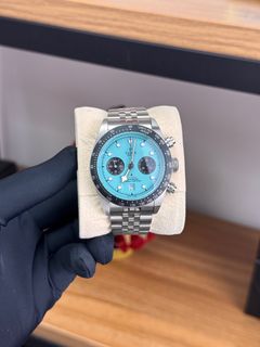 （分類：）位於 。 由 timepiece.market 提交（商品編號 1370067893，圖片 1）。簡介： 。