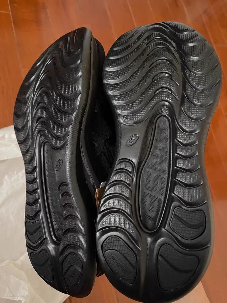 Asics GEL-Kinsei Max MEN'S SIZE42 (Category: Sneakers) located in Singapore. Submitted by sawinaalke (Listing ID 1370206113, Image 3). Description: SIZE:42 (26.5CM) by delivery.