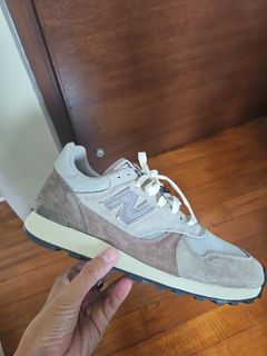 (Category: ) located in . Submitted by swaggysoles (Listing ID 1370105864, Image 1). Description: .