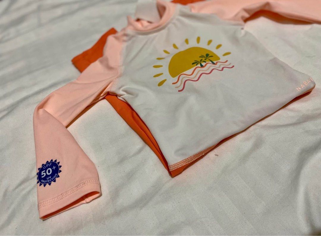 Baby Swimwear (Category: Babies & Kids Fashion) located in Lapu Lapu. Submitted by rijarnys (Listing ID 1370216709, Image 1). Description: For sale Decathlon Pang 12months (check photos for the size) Used once only No issue RFS: Outgrown Regular price: 990 Selling price: 600 only .