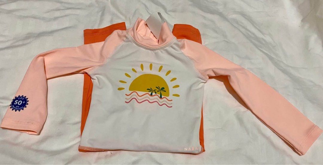 Baby Swimwear (Category: Babies & Kids Fashion) located in Lapu Lapu. Submitted by rijarnys (Listing ID 1370216709, Image 2). Description: For sale Decathlon Pang 12months (check photos for the size) Used once only No issue RFS: Outgrown Regular price: 990 Selling price: 600 only .
