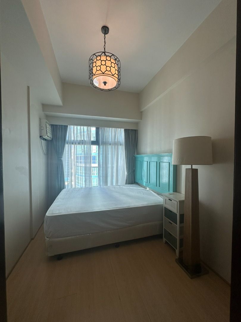 BGC, Park West, One BR, 8M (Category: Apartments & Condos) located in Taguig. Submitted by ahnna0615 (Listing ID 1370117899, Image 1). Description: For Sale : Park West, BGC One BR, Semi Balcony No Parking 36sqm PHP8M Ahnna Park ## .
