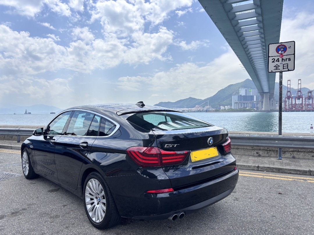 BMW 528i Gran Turismo 豪華版 (A)62866876722434112