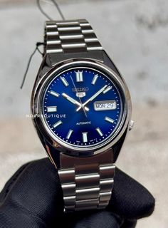 (Category: ) located in . Submitted by hour_boutique (Listing ID 1370108506, Image 1). Description: .
