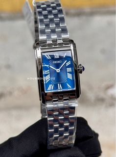 (Category: ) located in . Submitted by hour_boutique (Listing ID 1370109229, Image 1). Description: .