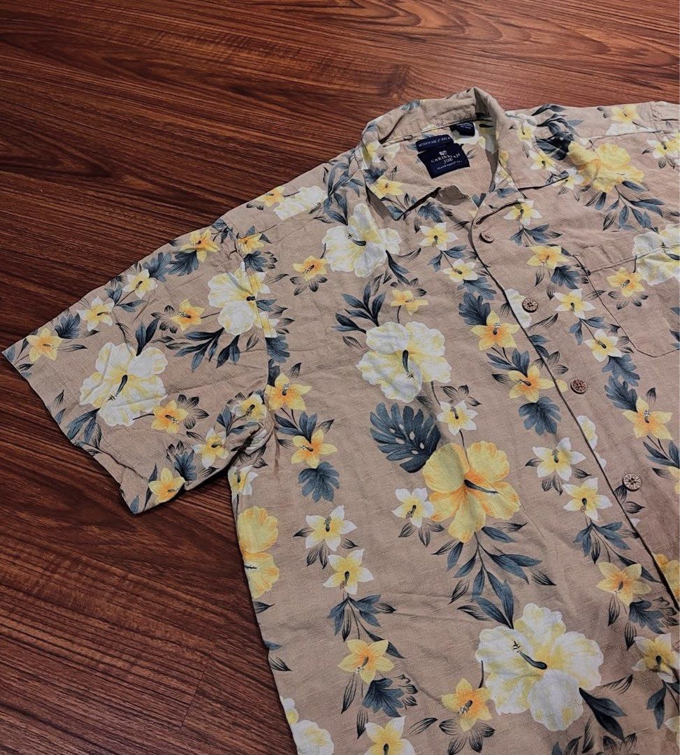Carribean Joe (Category: Others Tops) located in Pasig City. Submitted by ukaygodd (Listing ID 1370186092, Image 2). Description: Caribbean Joe Hawaiian Shirt . Boxy fit, brown x yellow floral Semi oversized, no issue . Size L-XL L30.5 W26.5 P450.