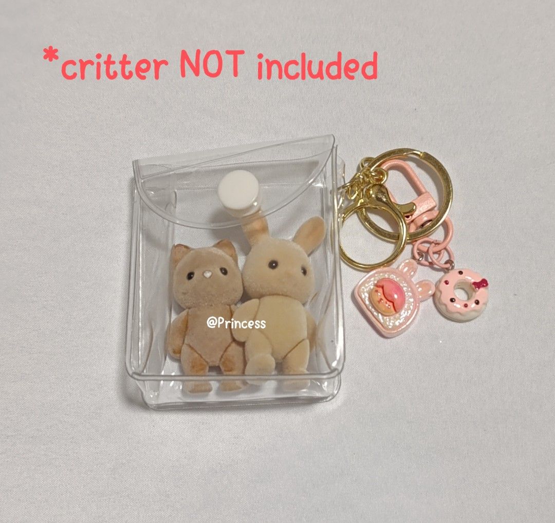 Clear Pouch for Sylvanian toddlers (Category: Stationery & School Supplies) located in Rizal. Submitted by _princess_szarah_ (Listing ID 1370218821, Image 2). Description: good as new can fit 2 toddlers. see 2nd pic for reference. **critter NOT INCLUDED. Loc: Angono Rizal Mop: gcash / rcbc Mod: Jnt ❌ NO COD ❌ NO RUSH SHIPPING.