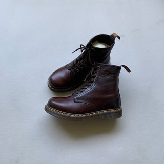 (Kategori: ) berada di . Dikirim oleh dbsecondbrand (ID iklan 1370180399, Gambar 1). Deskripsi: .
