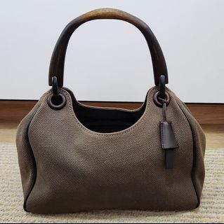 (Kategori: ) berada di . Dikirim oleh kanehana (ID iklan 1370098518, Gambar 1). Deskripsi: .