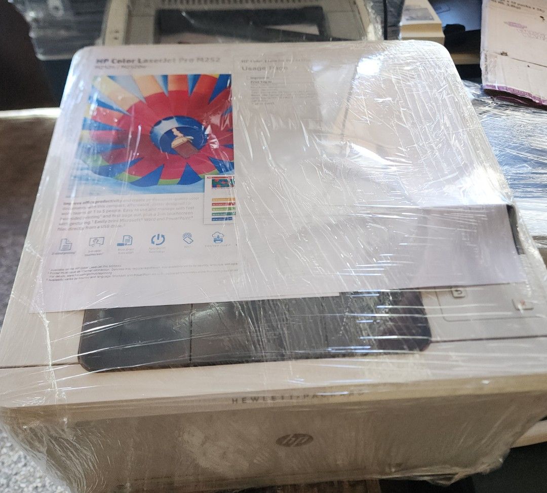 Hp laserjet pro m252n (Category: Printers, Scanners & Copiers) located in Makati City. Submitted by jtechs (Listing ID 1370126005, Image 1). Description: in very good condition hp laserjet pro m252n with usb cord power cord toner cartridge not included colored laser printer.