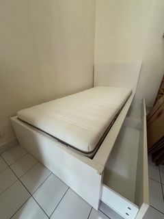 (Category: ) located in . Submitted by micojau (Listing ID 1370111535, Image 1). Description: .