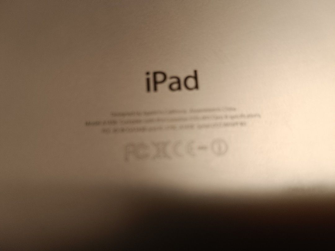 ipad （分類：平板電腦 - iPad）位於 Hong Kong。 由 rarefish_d4a076 提交（商品編號 1370234872，圖片 3）。簡介： 當零件買。