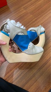 (Kategori: ) berada di . Dikirim oleh inara.closet (ID iklan 1370190300, Gambar 1). Deskripsi: .